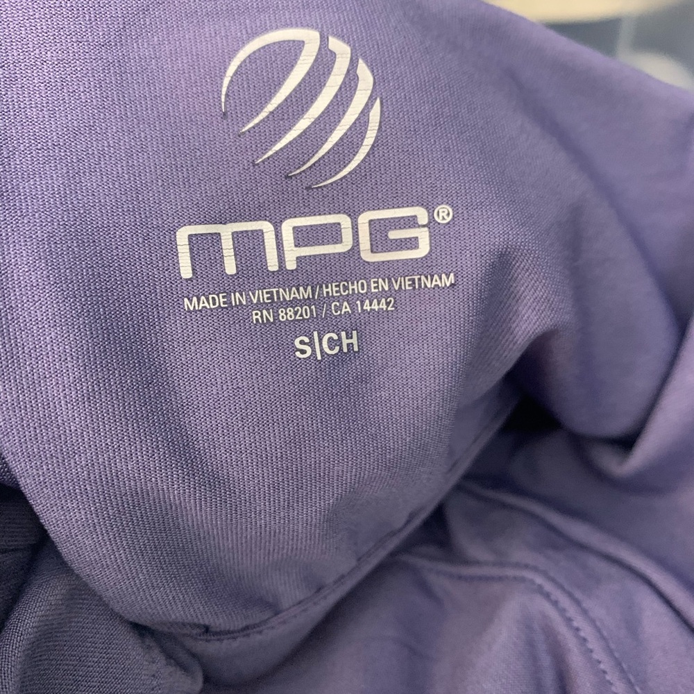 MPG Mondetta Sports dress in gray - Picture 7 of 11